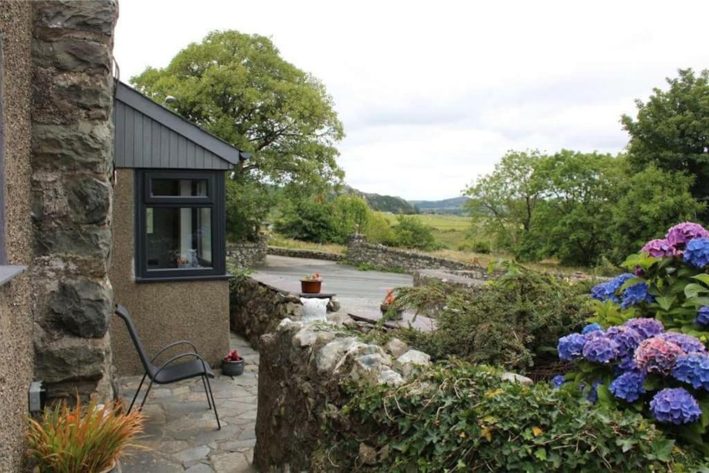 Cosy Cottage In Snowdonia Brynkir Екстериор снимка